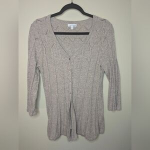 Cable & Gauge Women's Beige Sweater